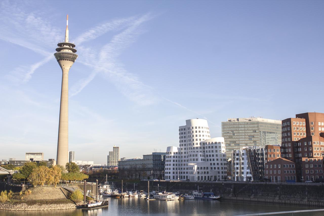 Sleep Inn Duesseldorf Exterior photo